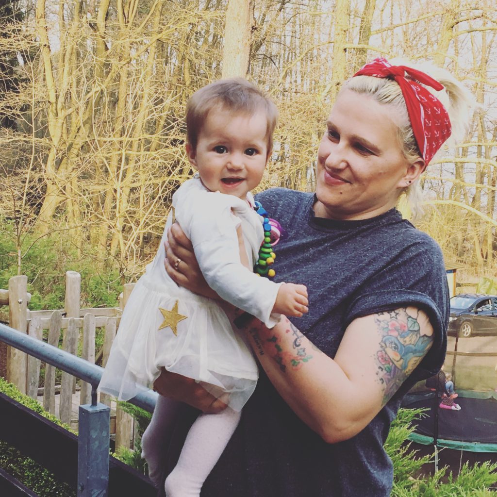 Mama Tochter www.mesupermom.de