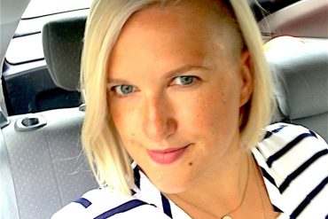 Der Körper nach der Schwangerschaft: Ich muss mich nicht lieben. Mamablog-Blond-Sidecut