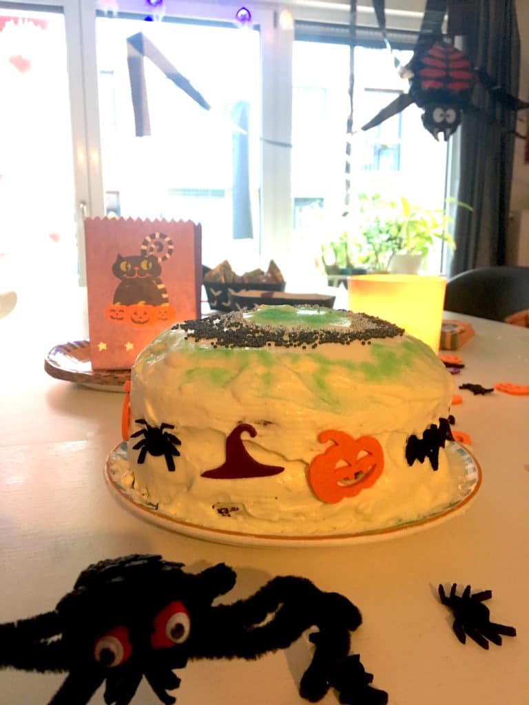 Mamablog-Halloween-Torte