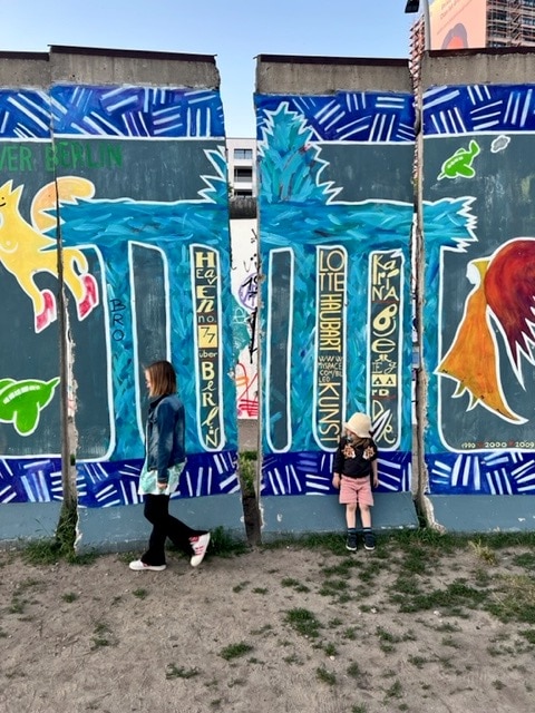 Supermom_Mamablog_East Side Gallery_Mauer